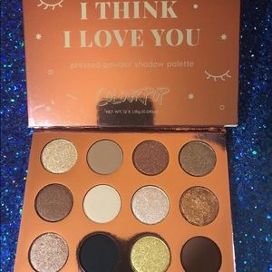 I think I love you pressed powder shadow